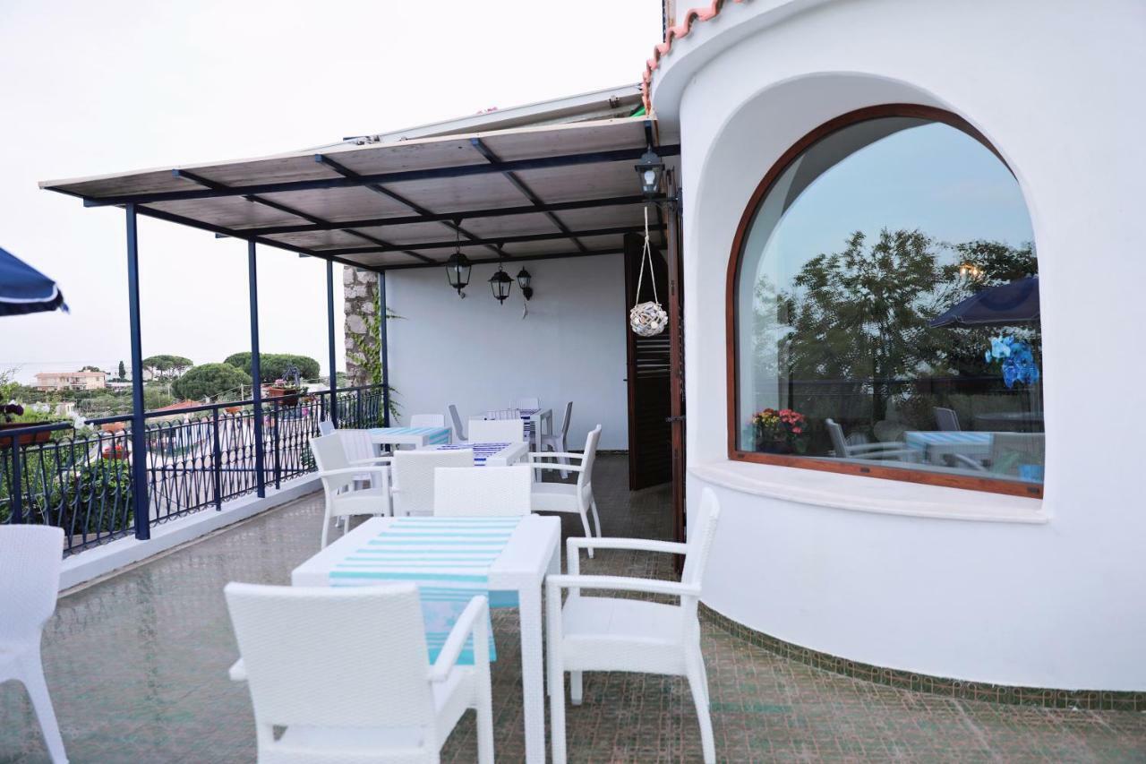 Gli Archi Sul Mare Bed & Breakfast Гаета Екстериор снимка