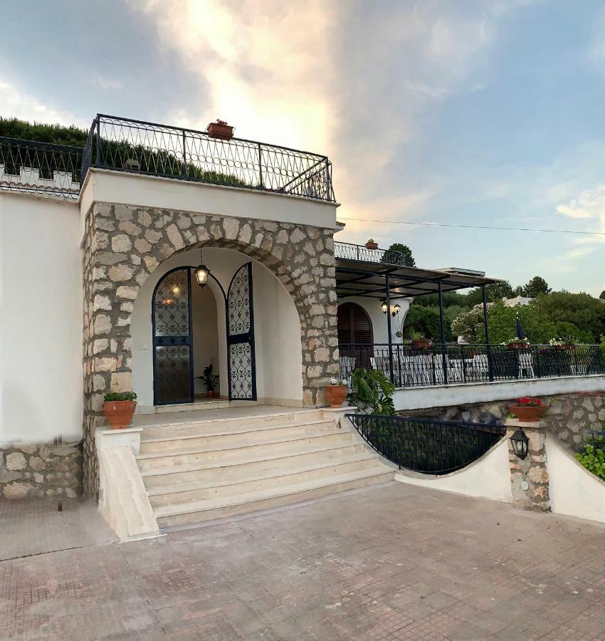 Gli Archi Sul Mare Bed & Breakfast Гаета Екстериор снимка