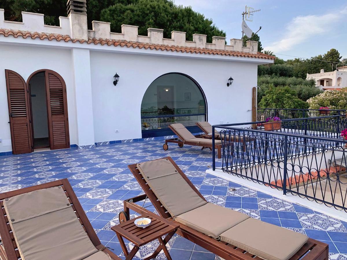 Gli Archi Sul Mare Bed & Breakfast Гаета Екстериор снимка