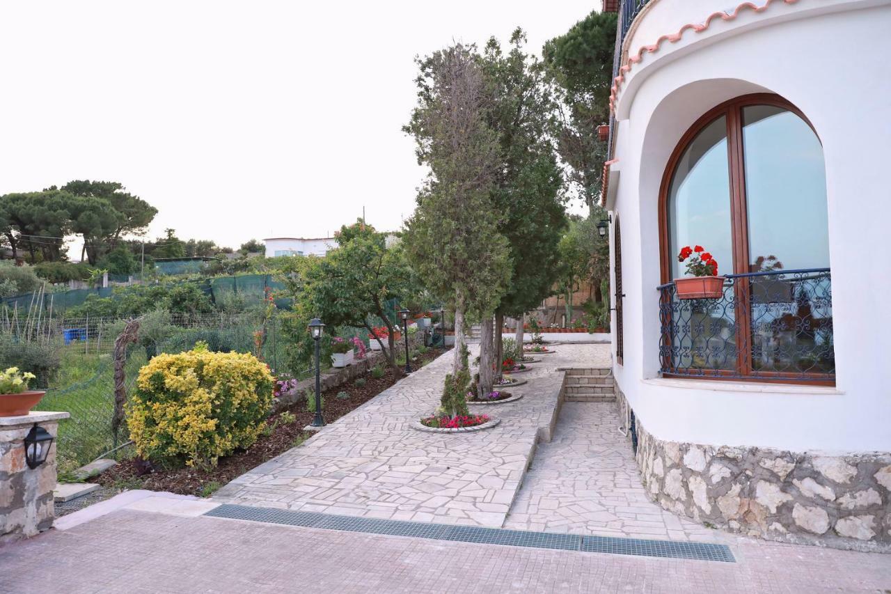Gli Archi Sul Mare Bed & Breakfast Гаета Екстериор снимка