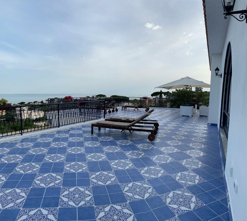 Gli Archi Sul Mare Bed & Breakfast Гаета Екстериор снимка